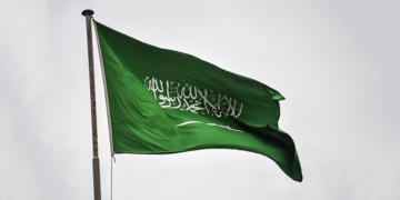الرياض كابيتال: الاقتصاد السعودي ينمو 0.9% في 2026 و6.8% في 2027