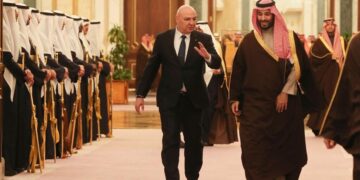 السعودية ترفع حظر 5 سنوات على الواردات اللبنانية لتعزيز العلاقات