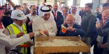 السعودية تفتتح أول مصنع أسمنت أبيض في سوريا لدعم الإعمار