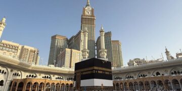 السعودية توسع مشروعات مكة بتوقيع عقود تطوير جديدة