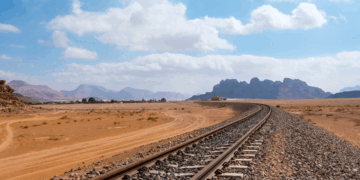السعودية وتركيا توقعان اتفاقيات للسكك الحديدية