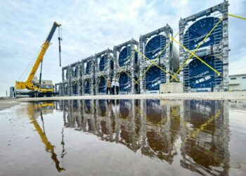 الصين تستهدف 2700 جيجاواط قدرة متجددة من شمس ورياح بحلول 2030
