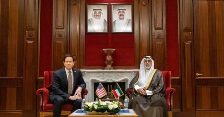 الكويت وأمريكا تجددان التعاون الاقتصادي على هامش الذكرى 65 للعلاقات