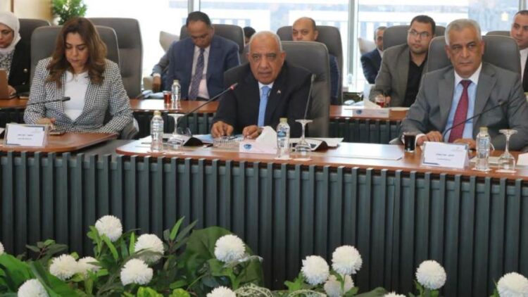 المجلس الأعلى للطاقة يناقش توفير الطاقة لمشروعات استراتيجية بتحول الطاقة المتجددة المجلس الأعلى للطاقة يناقش توفير الطاقة لمشروعات استراتيجية بتحول الطاقة المتجددة