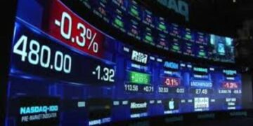 المستثمرون اليابانيون يحققون أكبر بيع للأسهم الأجنبية