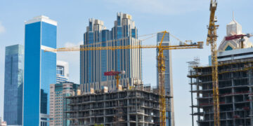 الناتج المحلي الإجمالي للإمارات ينمو 6.2% ليصل إلى 517 مليار دولار في 2025