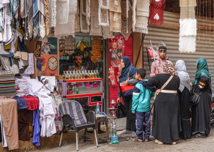 النزاع في الشرق الأوسط يؤثر على نمو مصر والمغرب في 2026 النزاع في الشرق الأوسط يؤثر على نمو مصر والمغرب في 2026
