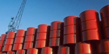 انخفاض أسعار النفط إلى أدنى مستوى منذ مارس مع برنت عند 77.1 دولار وWTI عند 73.2 دولار