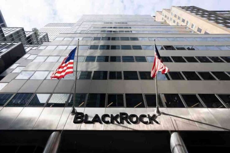 بلاك روك تفكر في التخلي عن أكثر من 200 مليون دولار من هذه العملة الرقمية بلاك روك تفكر في التخلي عن أكثر من 200 مليون دولار من هذه العملة الرقمية