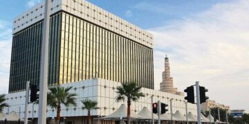 بورصة قطر تدعم السحب النقدي ببطاقة هميان عبر خدمة أبل باي في الصرافات الآلية
