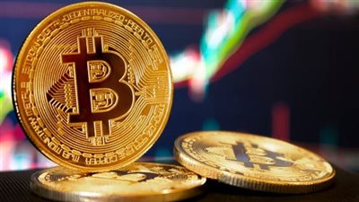 بيتكوين في مفترق طرق: تفاعلات العملات المشفرة مع المتغيرات الأخيرة بيتكوين في مفترق طرق: تفاعلات العملات المشفرة مع المتغيرات الأخيرة