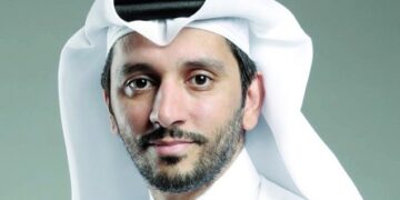 تأثير ارتفاع الفائدة الأمريكية على اقتصاد قطر وسط تضخم 4.2% عالمياً