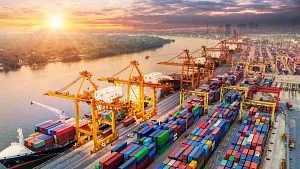 تجارة مصر والإمارات ترتفع 61.7% لتصل إلى 9.7 مليار دولار في 2025