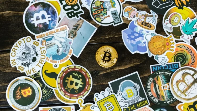 تدفقات خروج 1786 بيتكوين من صناديق التداول تعكس ضغط بيع متزايد