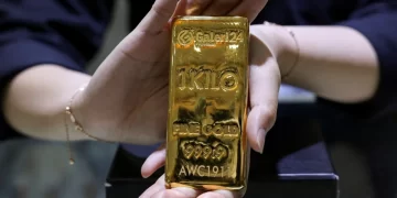 تراجع أسعار الذهب في السعودية مع استمرار صعود الدولار وتوقع 3 زيادات للفائدة الأميركية