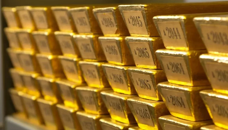 تراجع الذهب الفوري 0.2% إلى 3993.33 دولاراً مع ترقب رفع الفائدة الأميركية