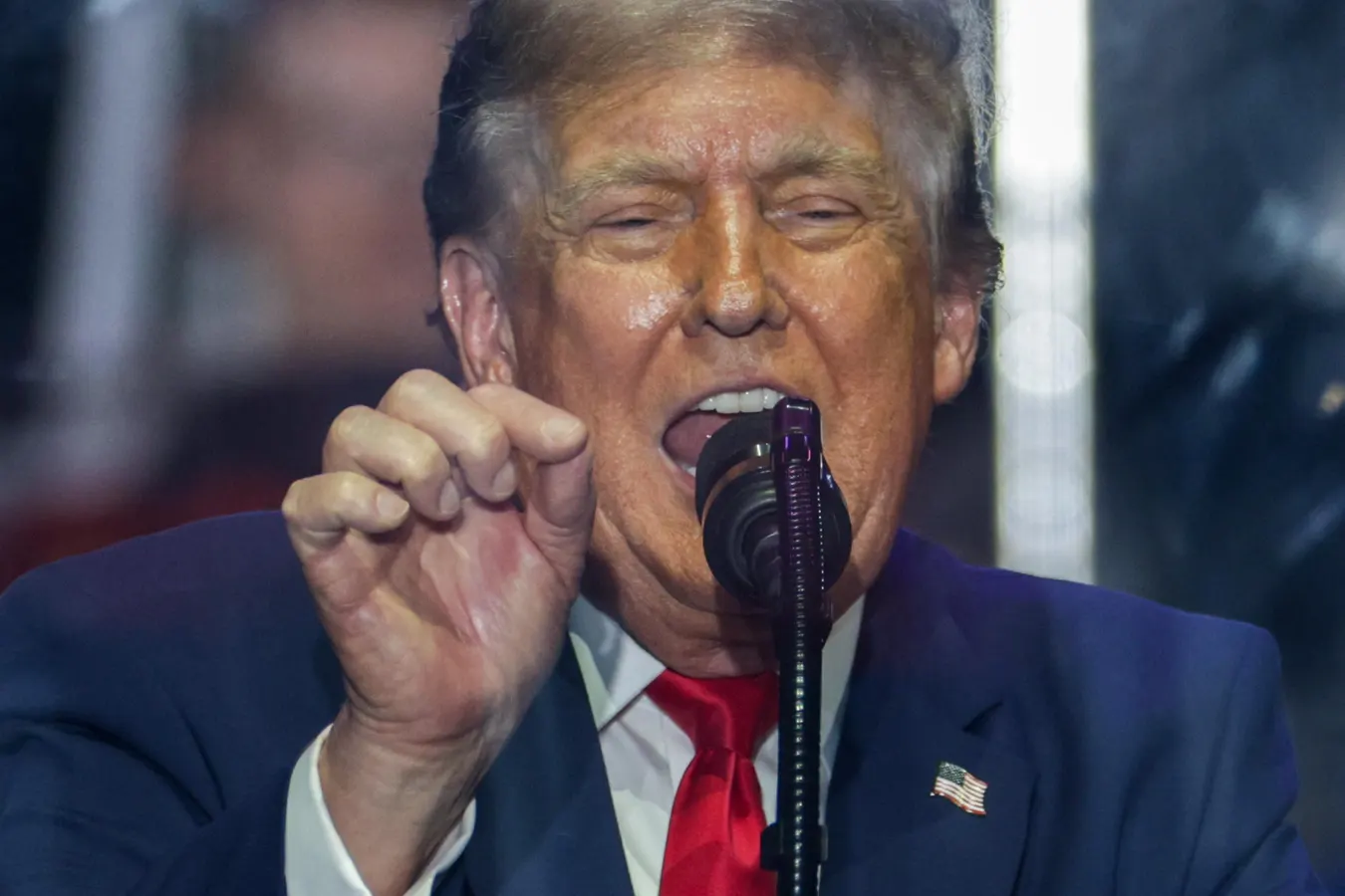 تراجع سهم Trump Media بنسبة 6.1% مسجلاً أدنى مستوى له على الإطلاق