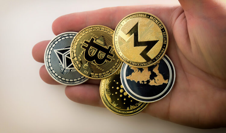 تراجع سوق العملات الرقمية يقترب من بيع نهائي تراجع سوق العملات الرقمية يقترب من بيع نهائي