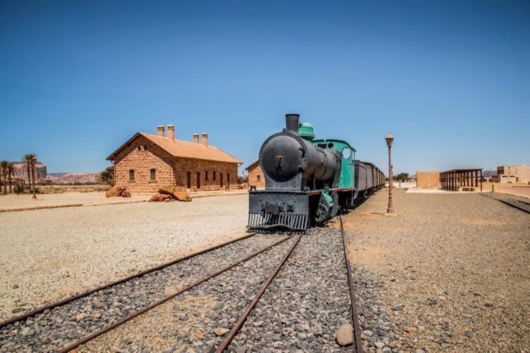 تركيا والسعودية توقعان مذكرة لت revitalization طريق الحجاز التاريخي