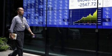 تعافي الأسهم الآسيوية بدعم من قطاع الرقائق وتنويع الأسواق