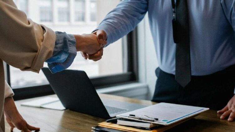 تقارير العمالة تحدد قدرة المستهلكين على دعم الاقتصاد تقارير العمالة تحدد قدرة المستهلكين على دعم الاقتصاد