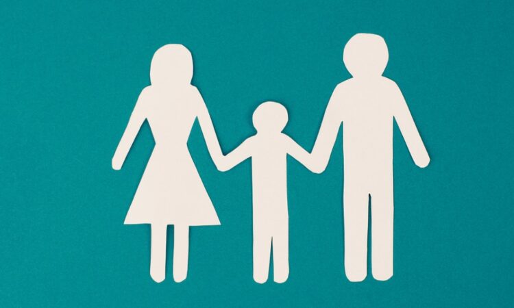 تقرير أميركي يكشف ضعف الاستفادة من تخفيضات ضريبية لرعاية الأطفال رغم ارتفاع التكاليف