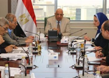 توسعات جديدة في مشروعات الطاقة الشمسية وطاقة الرياح لتعزيز استقرار الشبكة