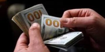 ثبات سعر الدولار مقابل الجنيه المصري في مستهل تعاملات الأحد