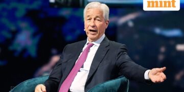 جيمي ديمون يحذر من مخاطر اقتصادية على المدى البعيد رغم انتعاش وول ستريت