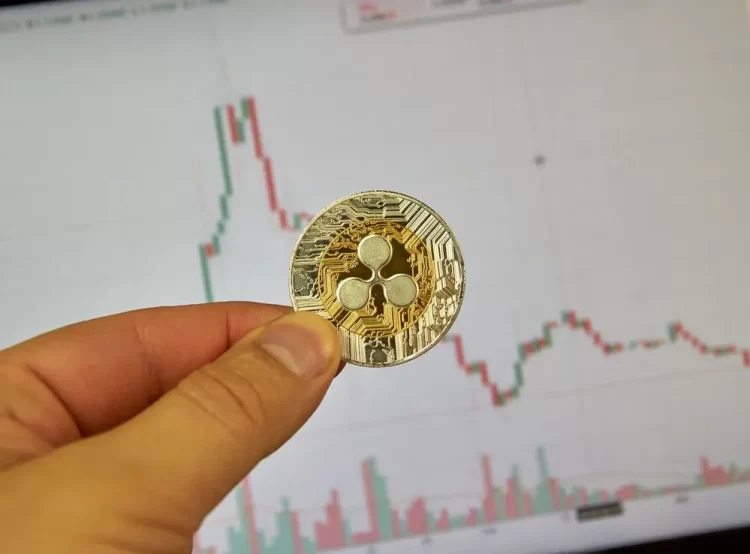 خبير مصرفي: XRP قد يصل إلى 300 دولار خبير مصرفي: XRP قد يصل إلى 300 دولار
