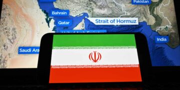 خطة بديلة للطاقة الخليجية في مضيق هرمز