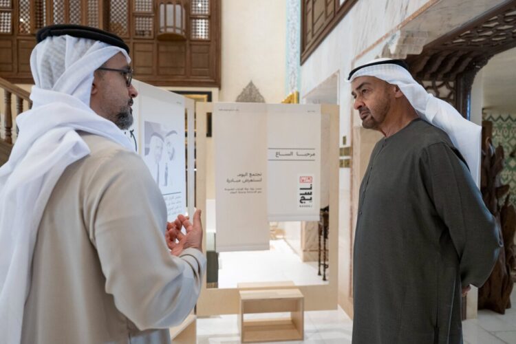 رئيس الإمارات يوجه بإطلاق مبادرة نسيج لتحويل قطاع المنسوجات رئيس الإمارات يوجه بإطلاق مبادرة نسيج لتحويل قطاع المنسوجات