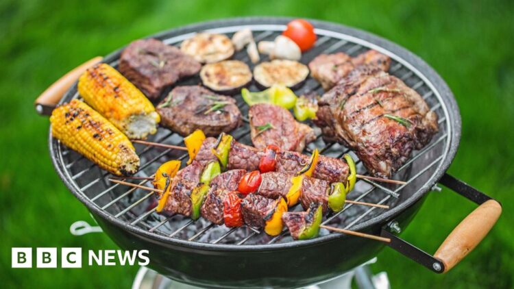 سلسلة باربكيو أسترالية شهيرة تغلق أبوابها بعد 50 عامًا سلسلة باربكيو أسترالية شهيرة تغلق أبوابها بعد 50 عامًا