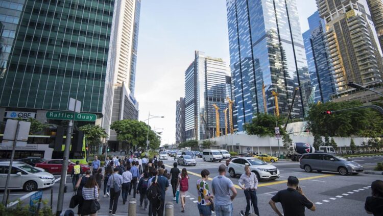 سنغافورة ترفع توقعات نمو الناتج المحلي 2026 إلى 2%-4%؛ الاقتصاد نما 5% في 2025