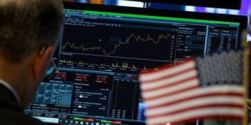 سيطرة أسهم التكنولوجيا الأمريكية على السوق تزداد وتهدد الاستقرار