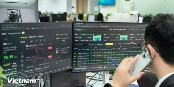 فينغروب ترفع مؤشر VN مع استمرار بيع المستثمرين الأجانب في الربع الثاني