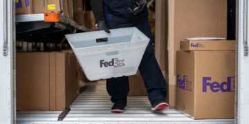 لا تأثير مباشر لنتائج FedEx على اقتصاد أوروبا أو المركزي الأوروبي أو اليورو