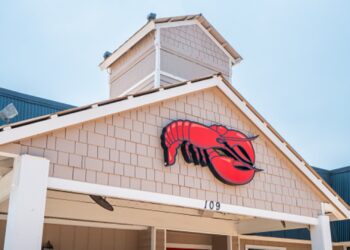 مؤشر ستاندرد آند بورز 500 يغلق مستقراً وسط تعقيدات إفلاس Red Lobster