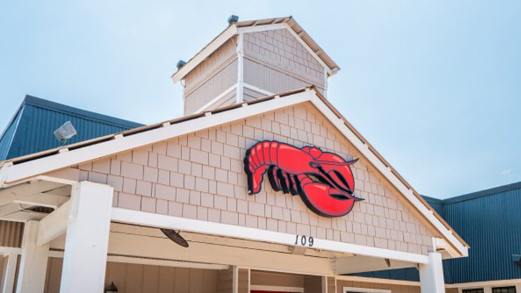 مؤشر ستاندرد آند بورز 500 يغلق مستقراً وسط تعقيدات إفلاس Red Lobster