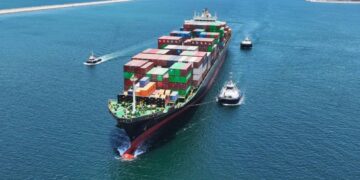 مجموعة موانئ أبوظبي ترفع ملكيتها في جلوبال فيدر شيبينغ إلى 81% باستثمار 1.1 مليار درهم