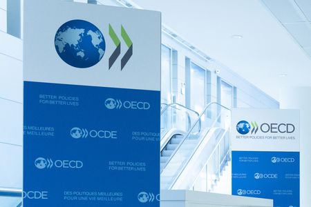 منظمة التعاون الاقتصادي تخفض توقعات نمو الاقتصاد العالمي لعام 2026 منظمة التعاون الاقتصادي تخفض توقعات نمو الاقتصاد العالمي لعام 2026