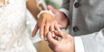 نصائح مالية مهمة قبل الزواج بين الشريكين
