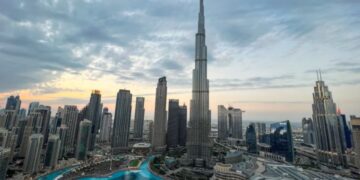 نمو الناتج المحلي الإجمالي في الإمارات 6.2% في 2025 مقارنة بـ 2024