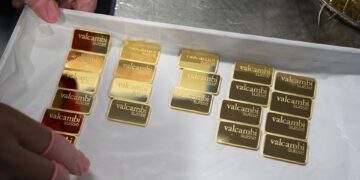 هبوط أسهم Rajesh Exports الهندية 5% بعد تحقيقات مالية ومخالفات محاسبية