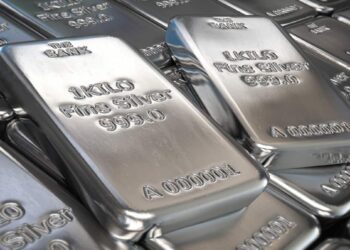 هبوط سعر أوقية الفضة إلى 59.34 دولار وتراجع عيار 999 بنسبة 7.24% في مصر