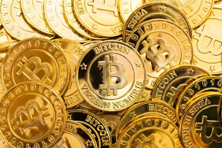هل يمكن أن تصبح بيتكوين العملة الرقمية الاحتياطية العالمية المستقبلية