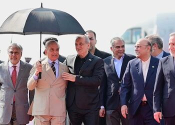 واشنطن تطمئن الكويت على عدم فرض رسوم عبور في مضيق هرمز