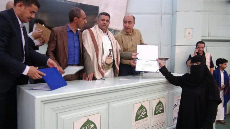 وزارة الكهرباء والمياه تدشن مبادرة قدوة لتكريم الموظفين المتميزين وزارة الكهرباء والمياه تدشن مبادرة قدوة لتكريم الموظفين المتميزين