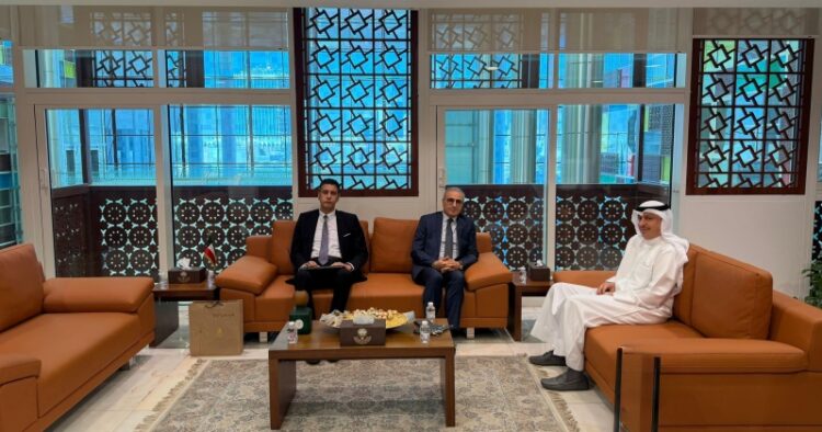 وزير التجارة الكويتي يبحث مع سفير تونس تعزيز التعاون التجاري والاستثماري
