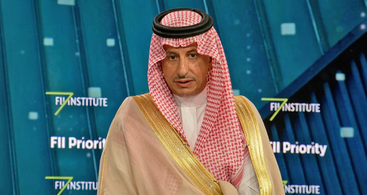 وزير السياحة: تراجع قطاع السياحة السعودي 6% خلال أول 5 أشهر من 2026 وزير السياحة: تراجع قطاع السياحة السعودي 6% خلال أول 5 أشهر من 2026